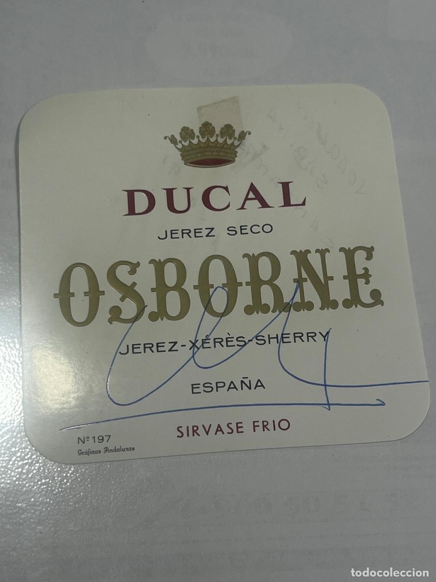Manuscritos antiguos: SIGNED, AUTOGRAPH, FIRMA, ETIQUETA FIRMADA POR JOAQU&Iacute;N SABINA, CANTAUTOR Y POETA ESPA&Ntilde;OL.