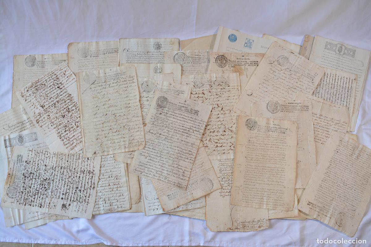 Alte Manuskripte: Gran lote de 42 manuscritos espa&ntilde;oles - Siglos XVIII y XIX sobre papel sellado o timbrado