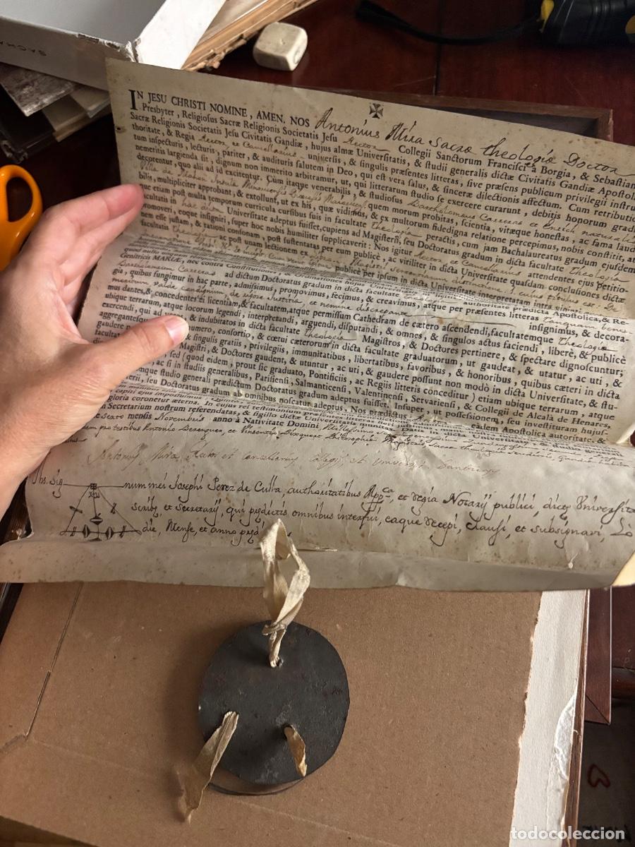 Manuscritos antiguos: Lote de diez documentos en pergamino sobre Menorca - Foto 2