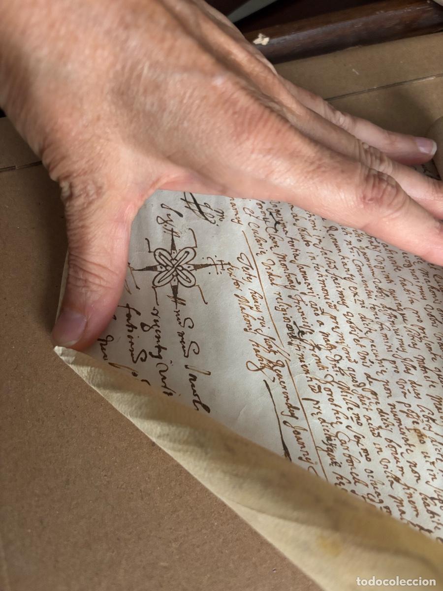 Manuscritos antiguos: Lote de diez documentos en pergamino sobre Menorca - Foto 7