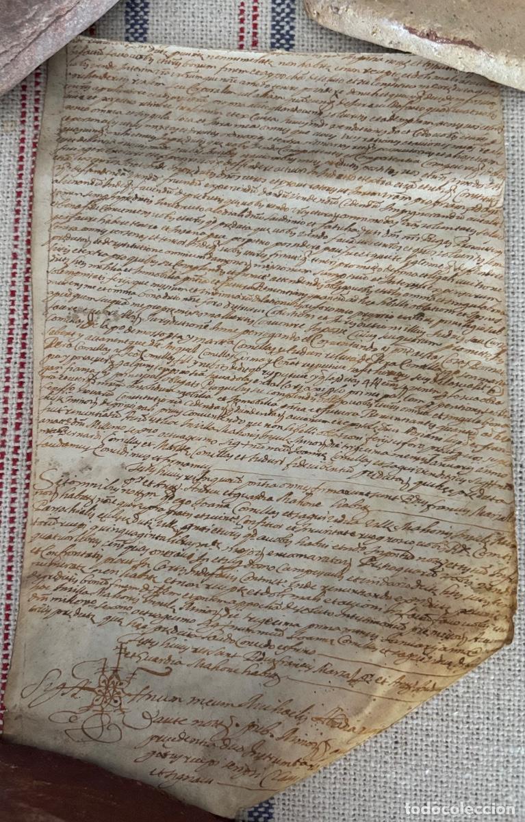 Manuscritos antiguos: Lote de diez documentos en pergamino sobre Menorca - Foto 11