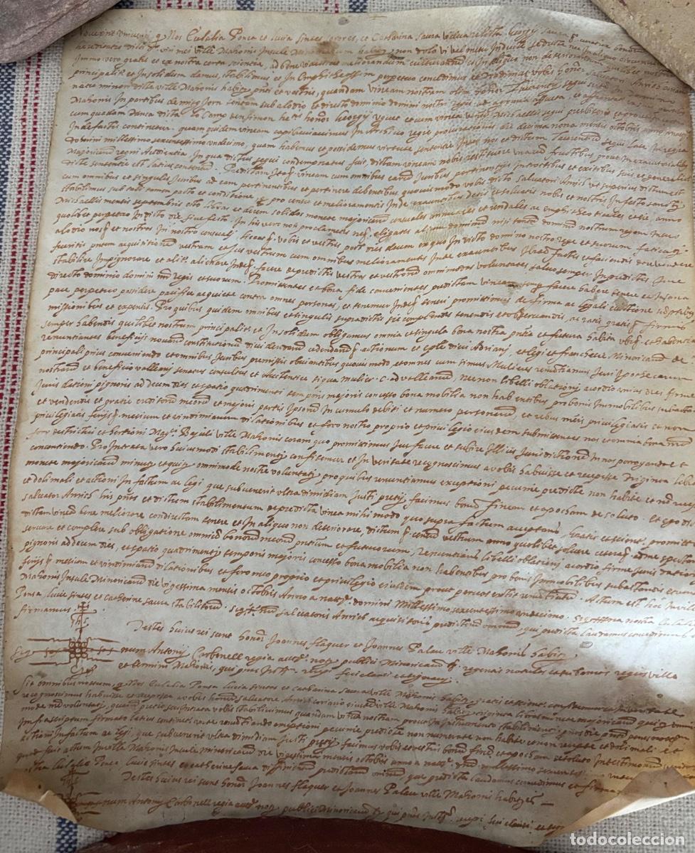 Manuscritos antiguos: Lote de diez documentos en pergamino sobre Menorca - Foto 12