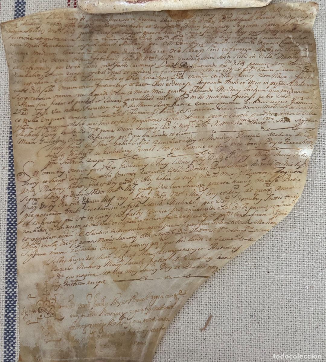 Manuscritos antiguos: Lote de diez documentos en pergamino sobre Menorca - Foto 18