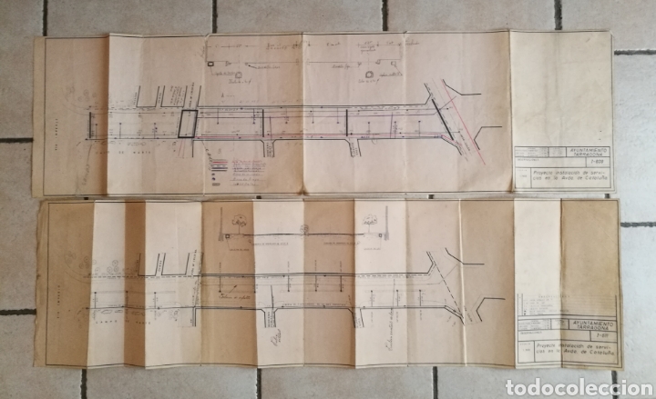 Mapas contempor&aacute;neos: 2 Planos proyecto instalaci&oacute;n servicios Avda Catalu&ntilde;a Tarragona 1965