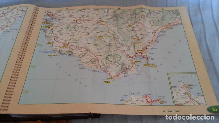 Mapas contempor&aacute;neos: Mapa de carreteras vintage de BP. - Foto 9