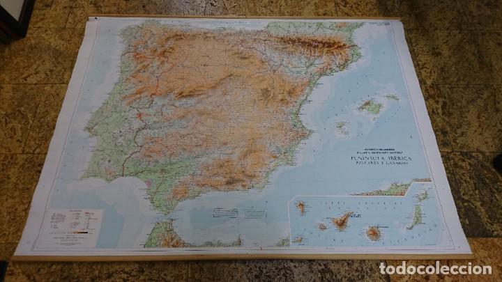 Zeitgen&ouml;ssische Karten: MAPA DE ESCUELA, ESPA&Ntilde;A Y CASTILLA-LE&Oacute;N, F&Iacute;SICO, 1985, MIDE 140 X 100 CM