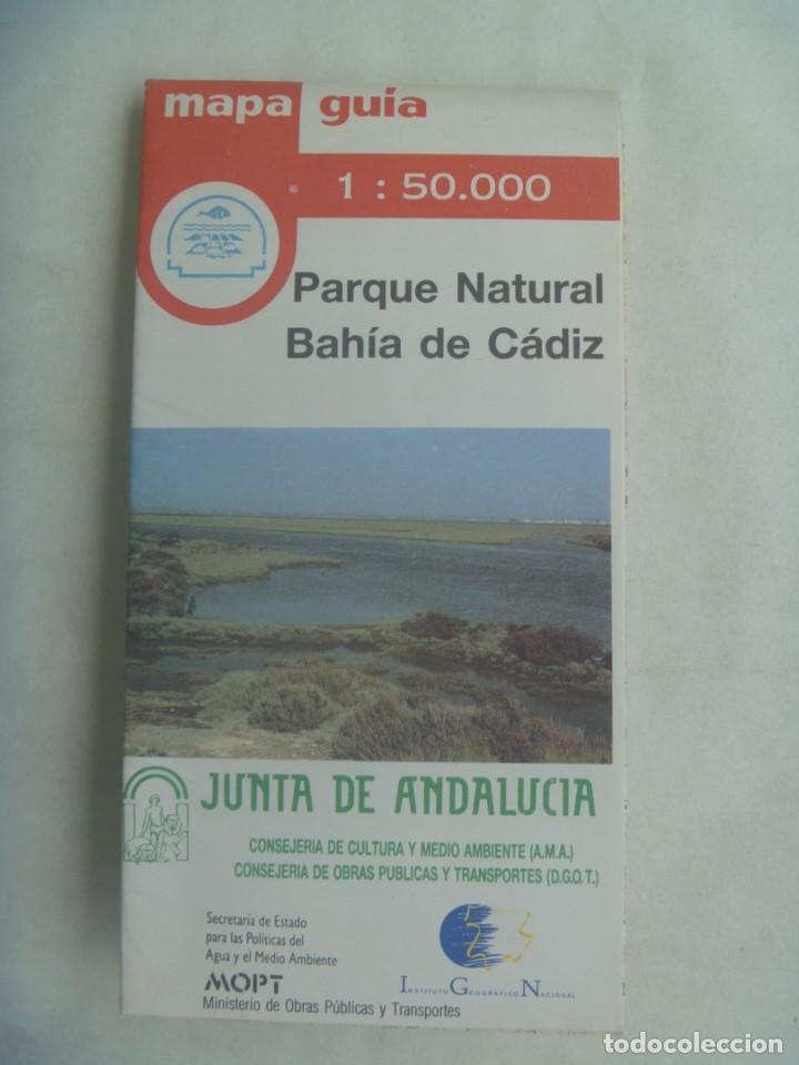 Mappe contemporanee: MAPA GIGANTE DEL PARQUE NATURAL BAHIA DE CADIZ . JUNTA DE ANDALUCIA , CONSEJERIA MEDIO AMBIENTE