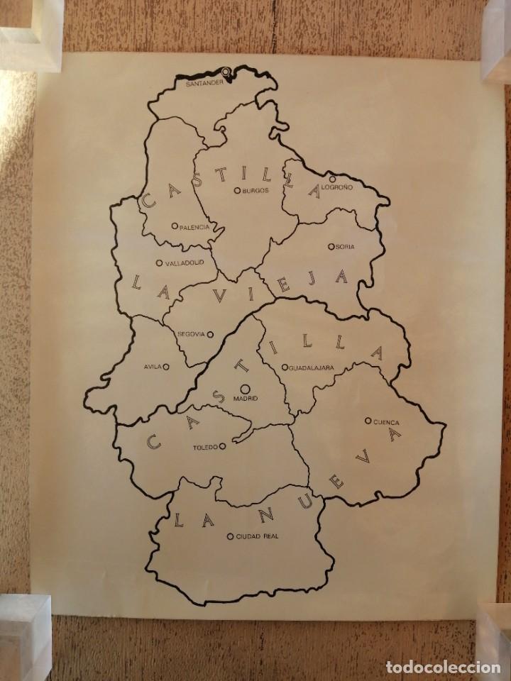 Mapas contempor&aacute;neos: Antigua l&aacute;mina Regiones de Espa&ntilde;a Plastificada