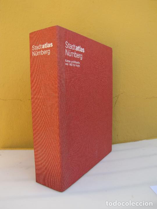 Mapas contempor&acirc;neos: 35.- Stadatlas N&uuml;rnberg Karten und Modelle. Von 1.492 bis heute. Franz Cchiermeier