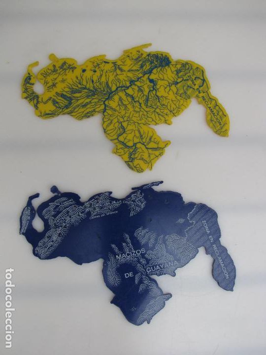 Mapas contempor&acirc;neos: 37.- Dos plantillas pl&aacute;sticas de Venezuela. Rios y monta&ntilde;as. Zona de reclamaci&oacute;n Guayana