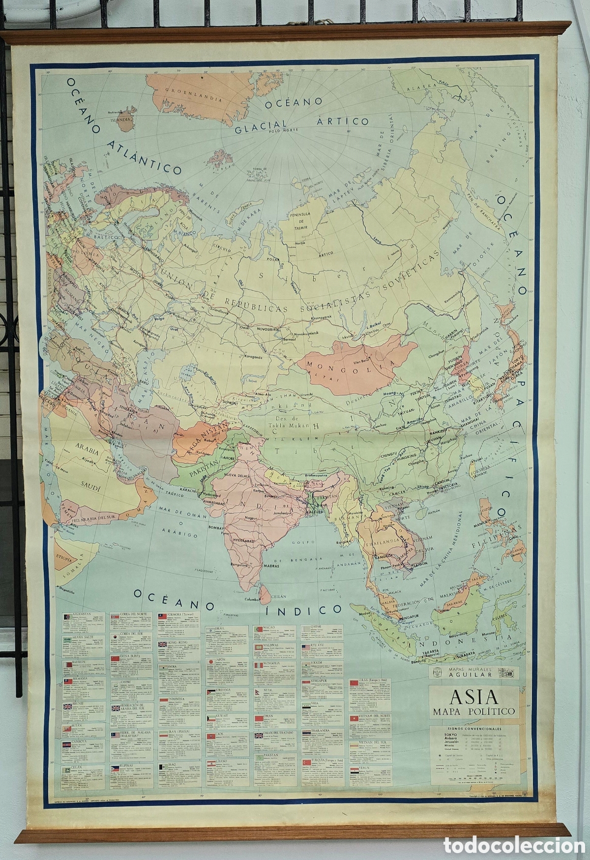 Contemporary maps: MAPA MURAL DE COLEGIO , ASIA POLITICA , ED. AGUILAR 1966 , REVERSO ENTELADO, ALGUN LEVE DESPERFECTO