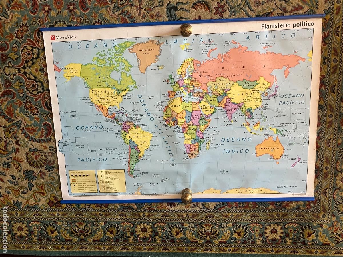 Mapas contempor&aacute;neos: Mapas murales Planisferio F&iacute;sico y Planisferio Pol&iacute;tico Vicens Vives