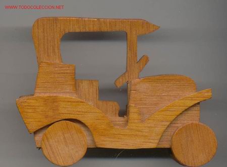 Maquetas: COCHE    ANTIG&Uuml;O    DE     MADERA( Hecho a mano) - Foto 1