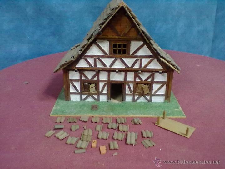 Maquetas: CASA MAQUETA EDIFICIO PARA COMPLETAR - Foto 1
