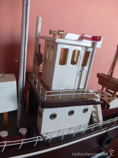 Maquetas: BARCO DE PESCA DE MADERA HECHO Y PINTADO A MANO - Foto 2