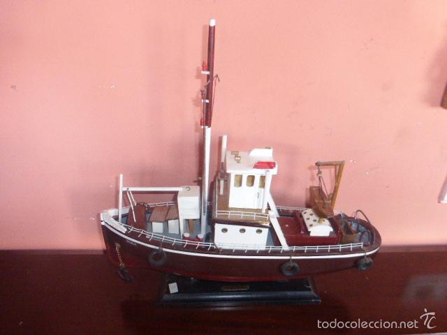 Maquetas: BARCO DE PESCA DE MADERA HECHO Y PINTADO A MANO - Foto 5