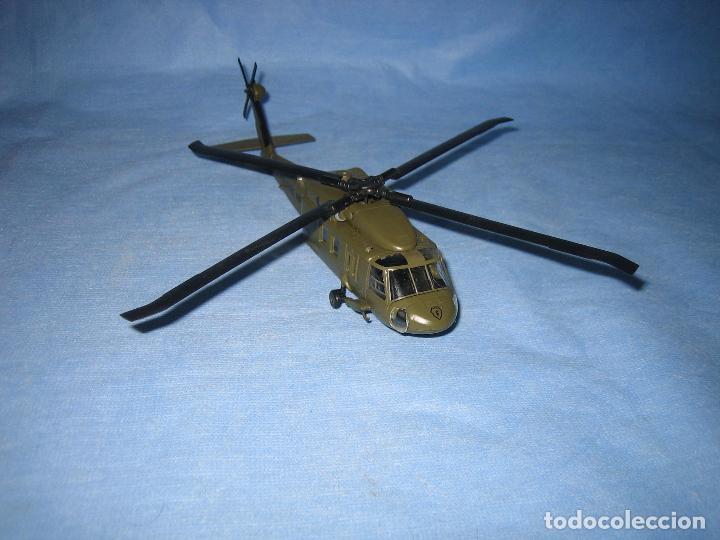 Maquetas: Maqueta de montaje. Helicoptero - Foto 1