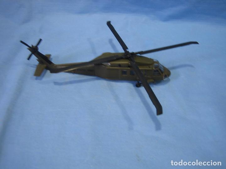 Maquetas: Maqueta de montaje. Helicoptero - Foto 3