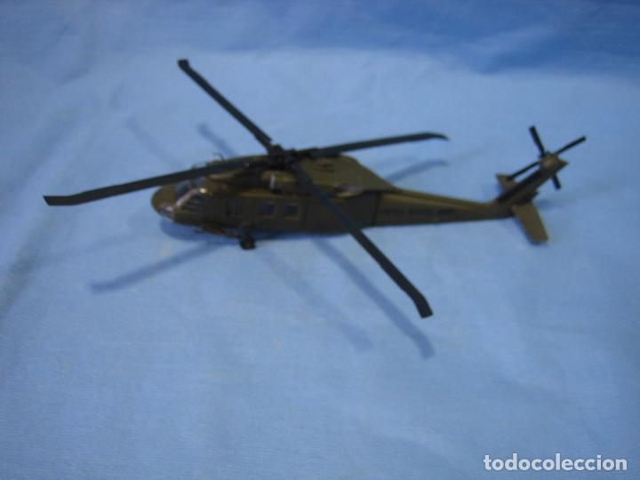 Maquetas: Maqueta de montaje. Helicoptero - Foto 4