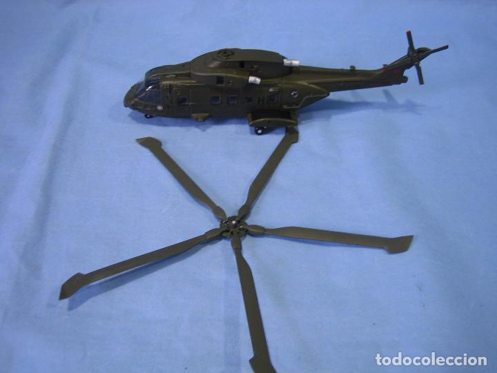 Maquetas: Maqueta de montaje. Helicoptero - Foto 5