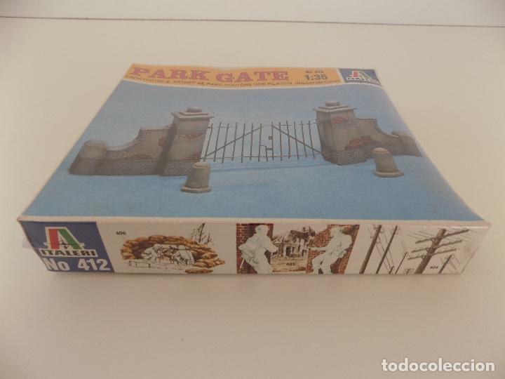 Maquetas: Marca Italieri. Park Gate Model Kit 412. Nuevo, a estrenar! - Foto 2