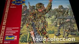 Maquetas: REVELL - GERMAN ARMOURED INFANTRY           02611       1/35 - Foto 1