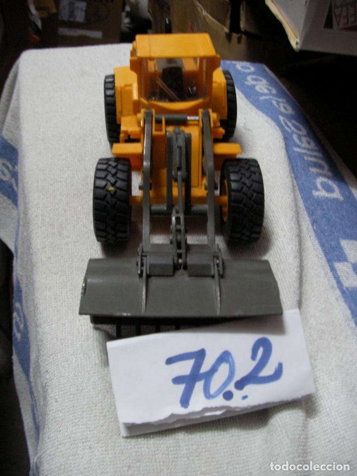 Maquetas: TRACTOR PALA VOLVO TAMA&Ntilde;O MEDIANO - Foto 1