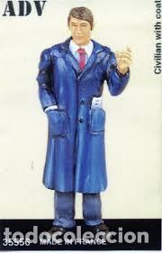 Maquetas: ADV - CIVILIAN WITHCOAT      35556      1/35 - Foto 1