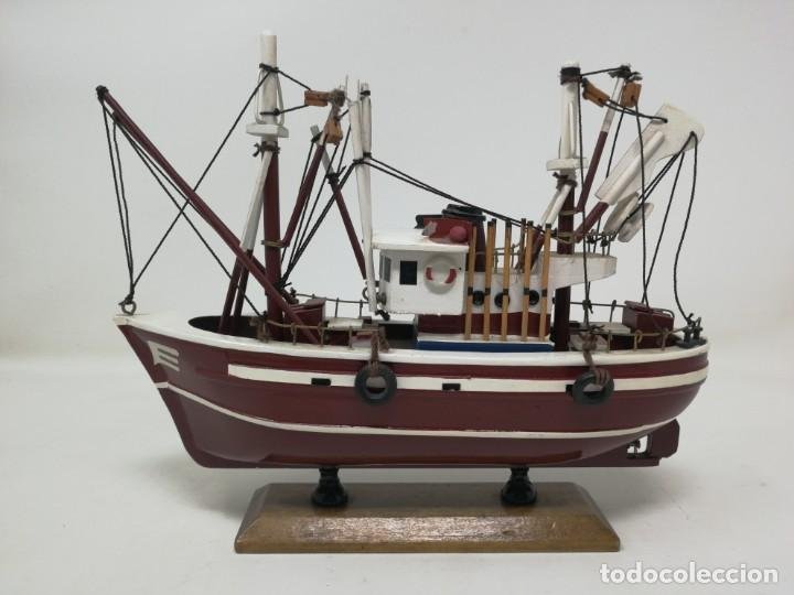 maqueta barco pesquero 40x30x10 todo de madera - Compra venta en  todocoleccion