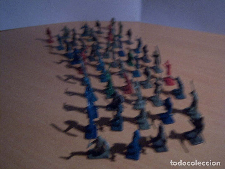 Maquetas: 49 SOLDADOS DE LA EDAD MEDIA 1/72 - Foto 1
