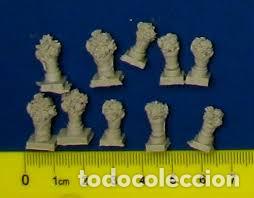 Maquetas: PLUSMODEL - FLOWERS IN FLOWERPOTS    1/35      380 - Foto 2
