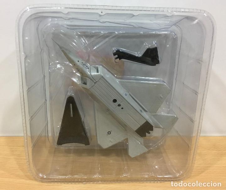 Modelle: AVIONES EN COMBATE n&ordm; 67 - F-22 LIGHTNING II. DIECAST EDICIONES DEL PRADO. E 1/145. PRECINTADO