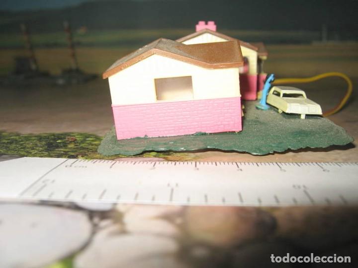 Maquetas: CHALET CON GARAJE Y VEH&Iacute;CULO - Foto 4