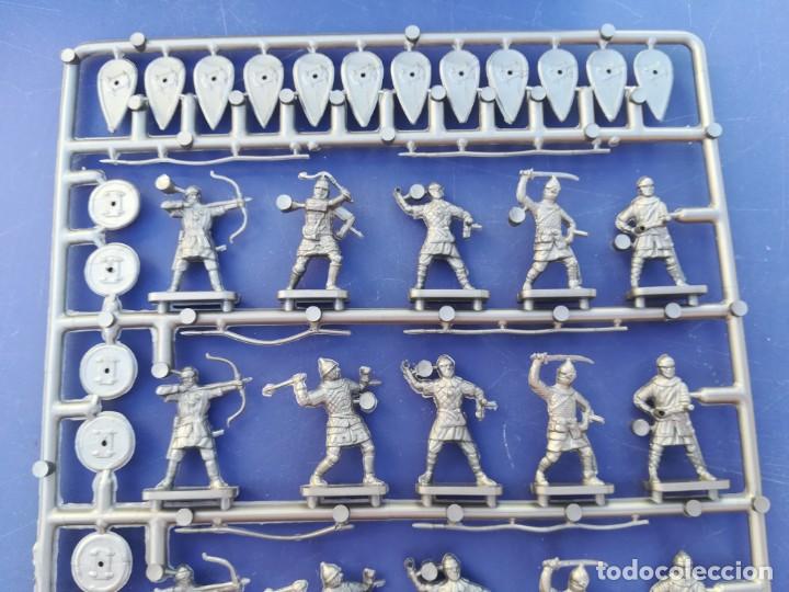 Maquetas: FIGURAS ITALERYI REF. 6023 CABALLEROS RUSOS - Foto 6