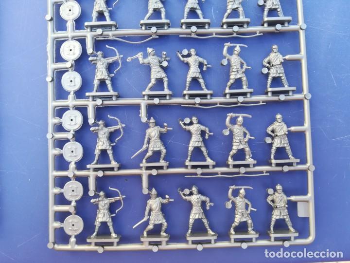 Maquetas: FIGURAS ITALERYI REF. 6023 CABALLEROS RUSOS - Foto 7
