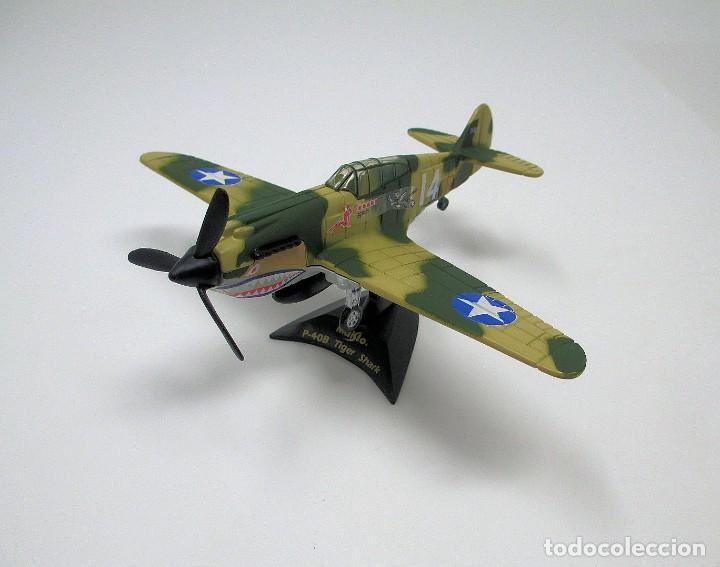 Maquetas: Avi&oacute;n de Combate de Maisto - P-40B Tiger Shark. - Foto 1