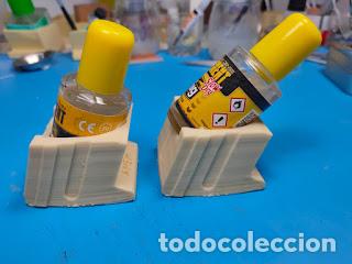 Maquetas: SOPORTE DE RESINA PARA BOTES DE PEGAMENTO AMMO - Foto 2