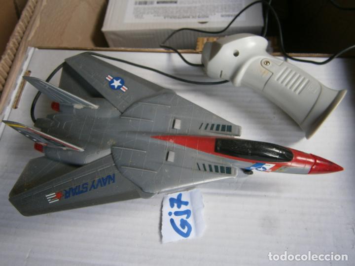 Maquetas: AVION DE GUERRA CON MANDO - Foto 3