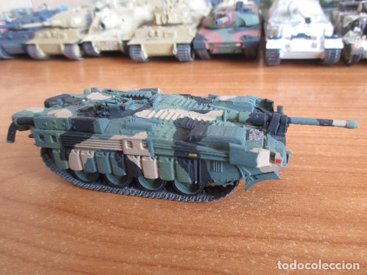 Maquetas: MAQUETA EN PLASTICO Y PINTADO A MANO DE CARRO DE COMBATE: - Foto 2