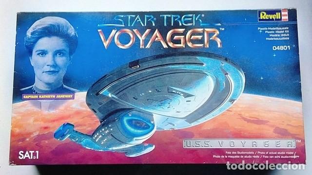 Maqueta Revell USS Voyager con 1001hobbies (Ref.04992)