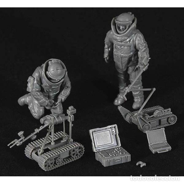 Maquetas: U.S. EXPLOSIVE ORDNANCE DISPOSAL SPECIALISTS & ROBOTS Meng Model HS-003 1:35 - Foto 2