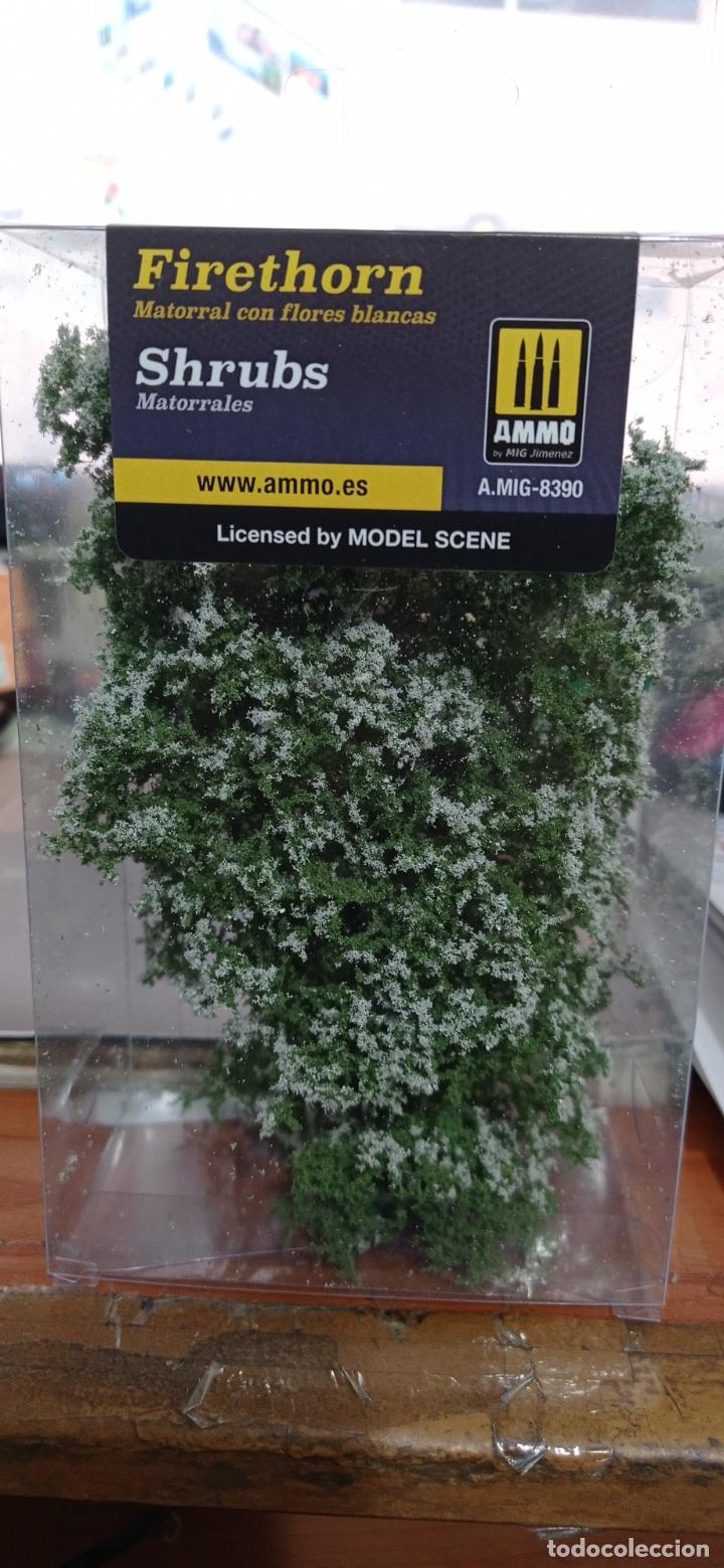 Maquetas: AMMO - MATORRAL CON FLORES BLANCAS 8390 - Foto 2