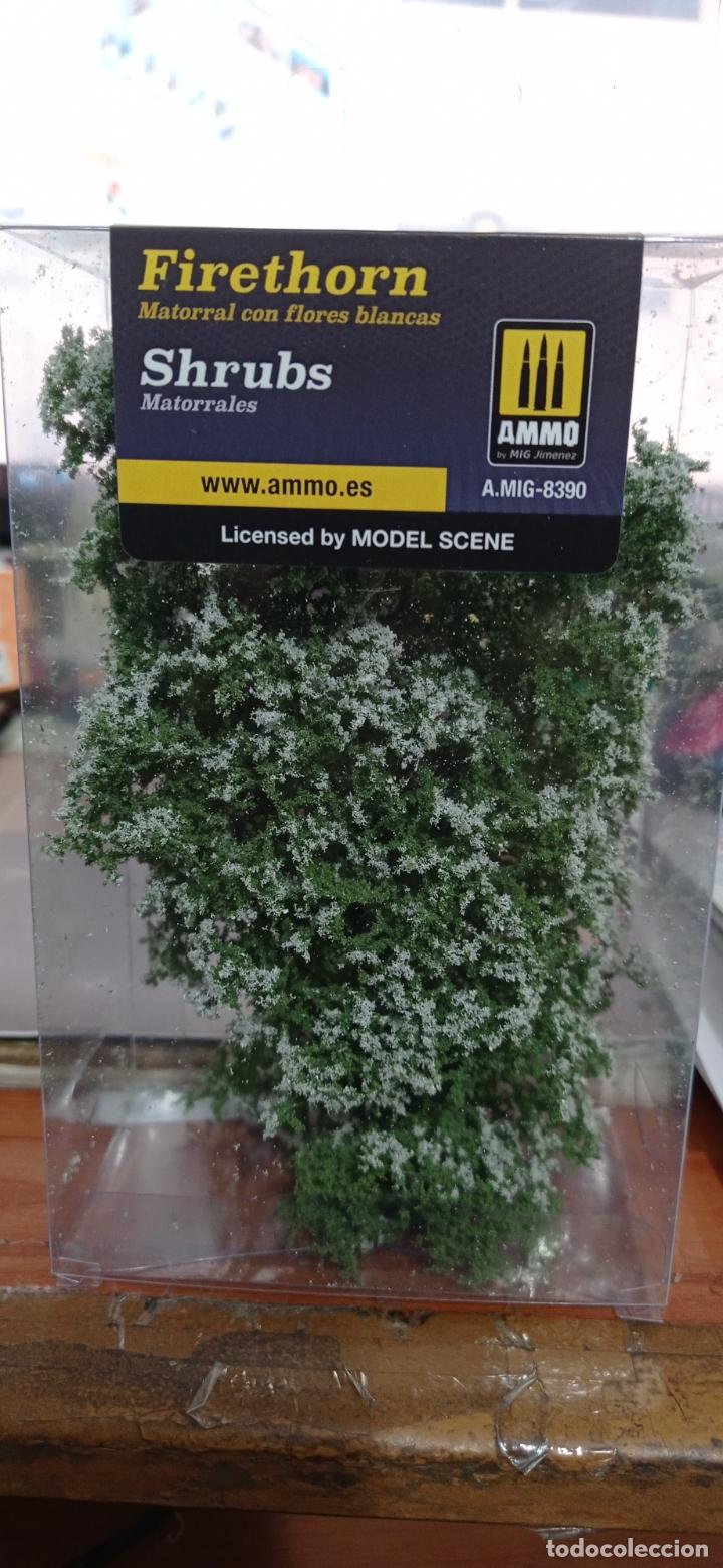 Maquetas: AMMO - MATORRAL CON FLORES BLANCAS 8390 - Foto 2