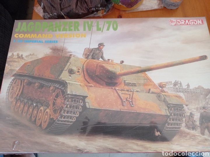 Maquetas: DRAGON - JAGDPANZER IV LA/70 COMMAND VERSION 1/35. 9043. PRECINTADA - Foto 1