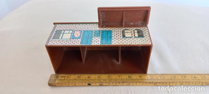 Maquetas: CASA O EDIFICIO PARA MAQUETA, ESTACI&Oacute;N DE TREN CREO QUE DE TOMY. - Foto 5