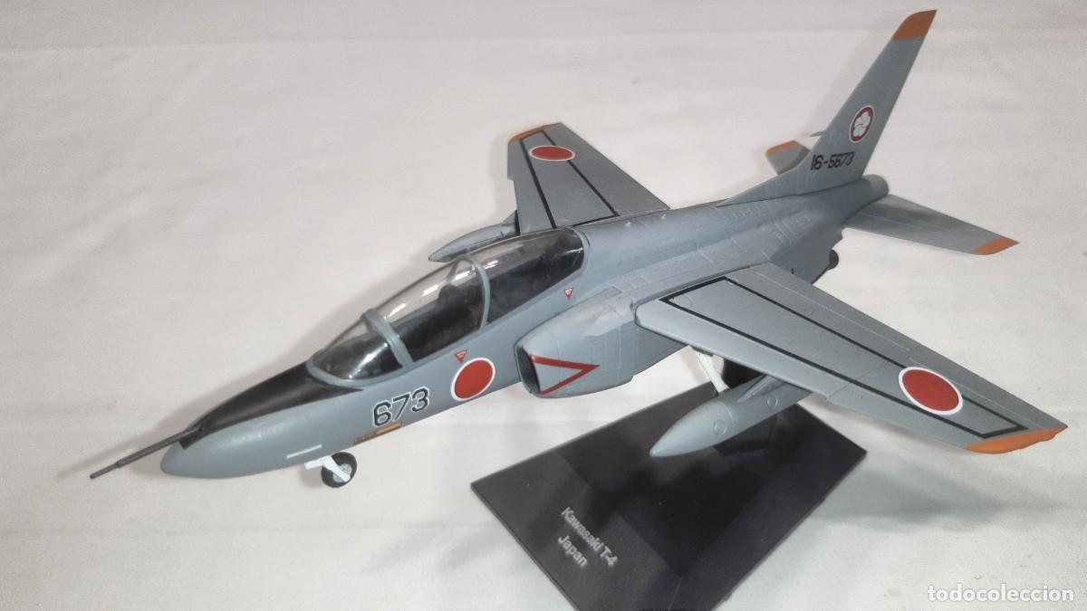 Maquetas: #44 Kawasaki T-4 (1/72) - Foto 1
