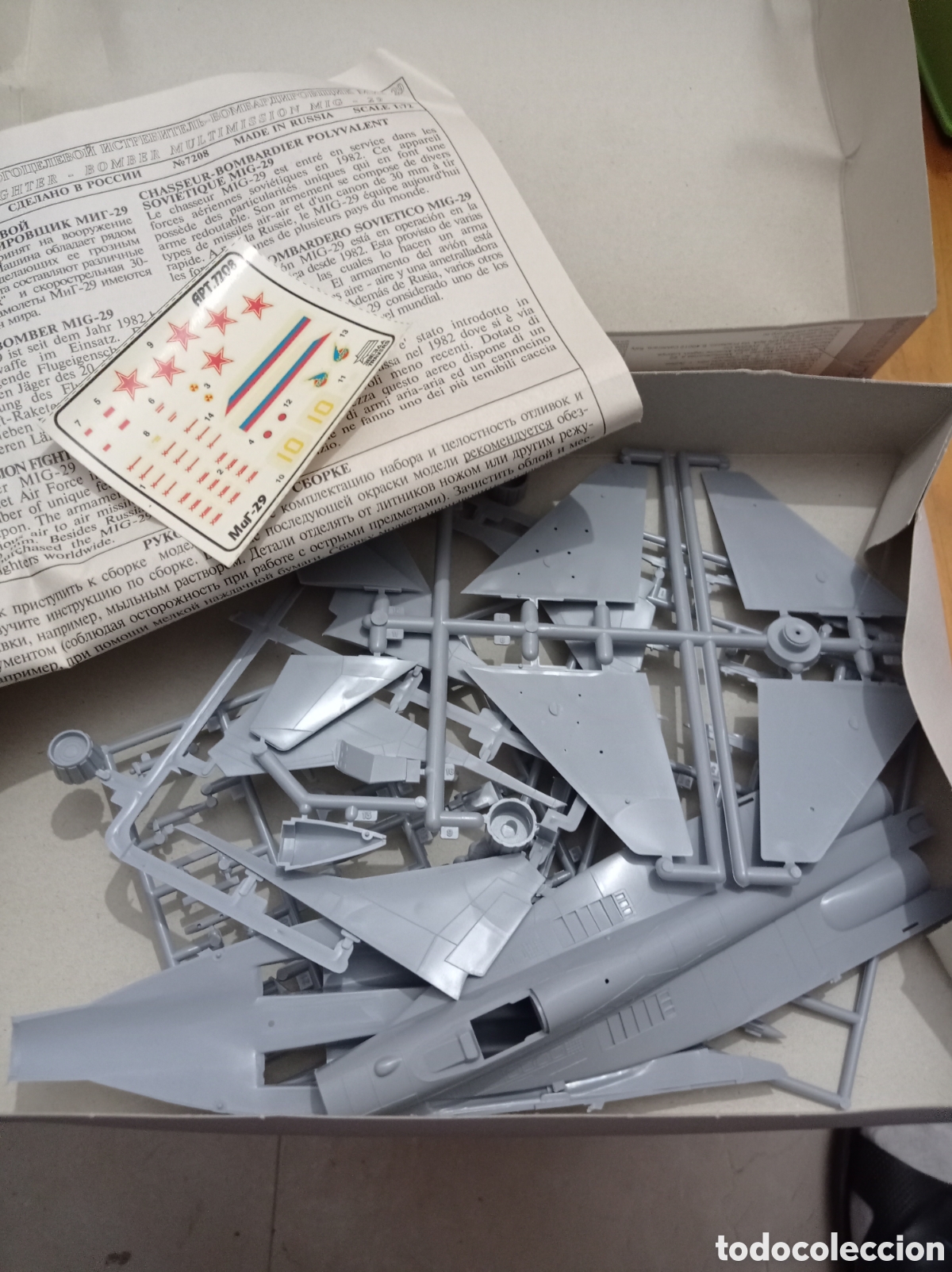 Maquetas: ZVEZDA - MIG 29 SOVIET FIGHTER BOMBER. 1/72. 7208 - Foto 2