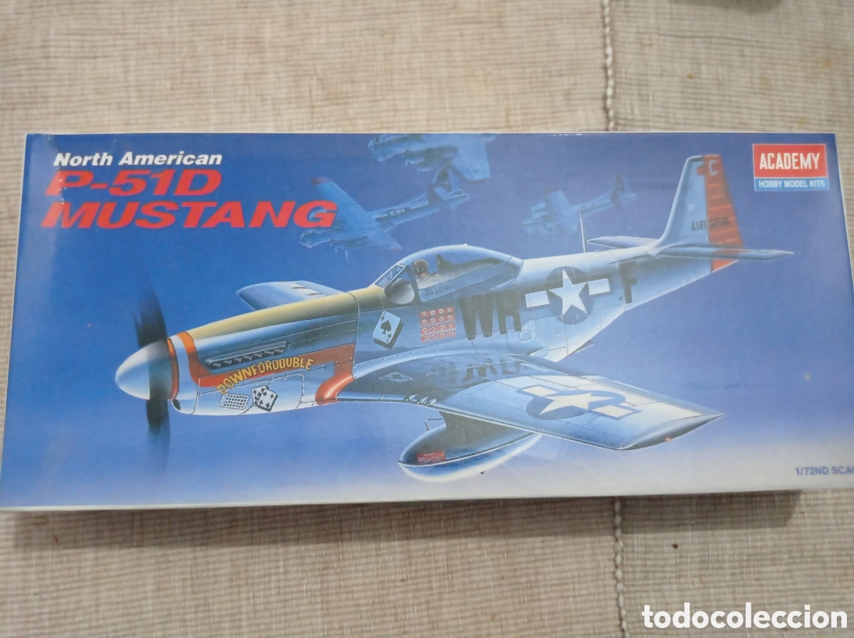 Maquetas: ACADEMY - P-51 D. MUSTANG 1/72 2132 - Foto 1
