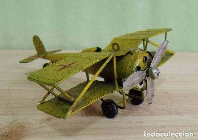 Maqueta Avión Biplano de 64 Piezas