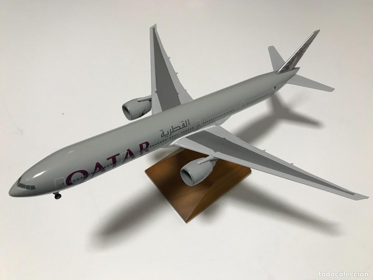 Gran Maqueta avión B777-300 de Modelo de resina de 120cm de Kuwait - China  Gran maqueta de avión y modelo B777-300 de resina precio